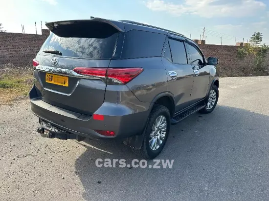 Picture of Toyota Fortuner 2.8 gd6 4x2 Auto 2021