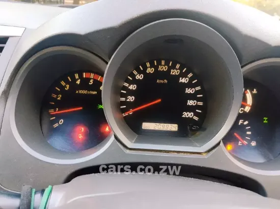 Picture of Toyota Hilux 2009