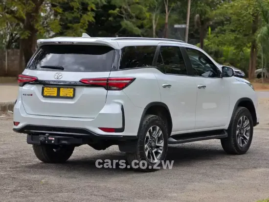 Picture of Toyota Fortuner 2023