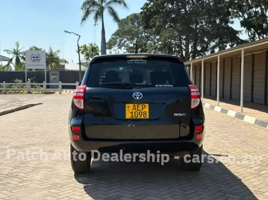Picture of Toyota Rav4 2008