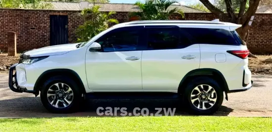 Picture of Toyota Fortuner 2025