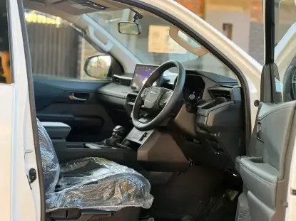 Picture of Toyota Hilux 2026