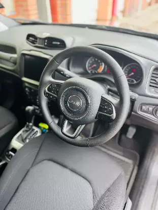 Picture of Jeep Renegade 2024