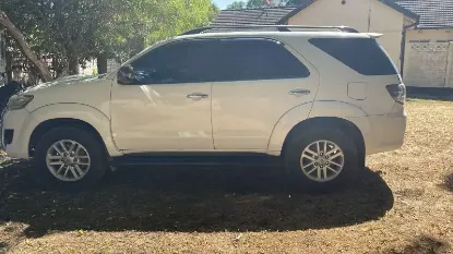 Picture of Toyota Fortuner 2012