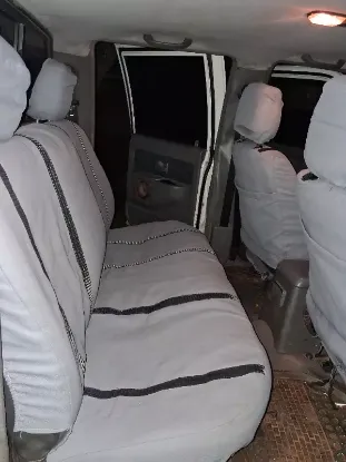 Picture of Isuzu KB250LE 2003