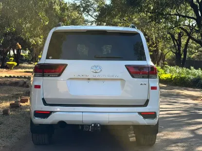 Picture of Toyota Land Cruiser 2025