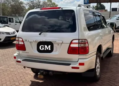 Picture of Toyota Land Cruiser 2005