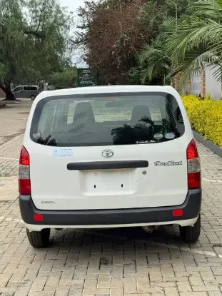Picture of Toyota Probox 2017