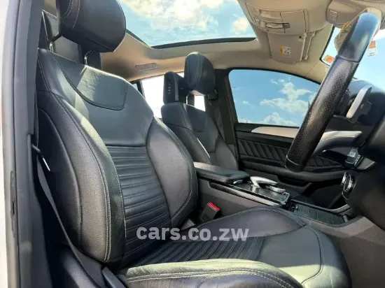 Picture of Mercedes Benz GLE 2017
