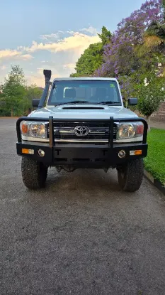 Picture of Toyota Land Cruiser 2016