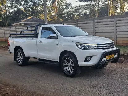 Picture of Toyota Hilux 2017