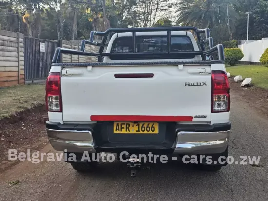 Picture of Toyota Hilux 2017