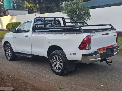Picture of Toyota Hilux 2017