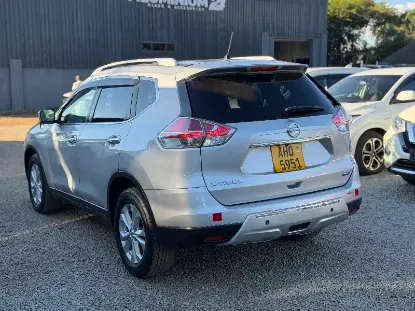 Picture of Toyota Xtrail 2016