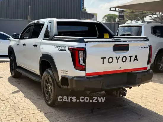 Picture of Toyota Hilux 2026