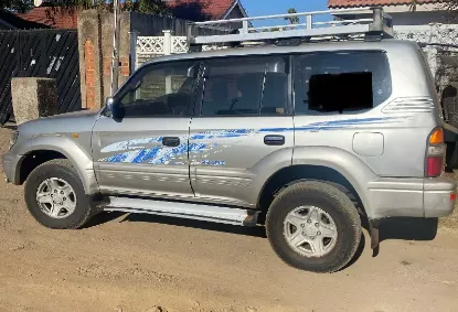 Picture of Toyota Prado 1999