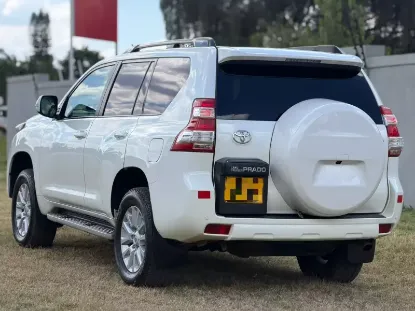 Picture of Toyota Prado 2015