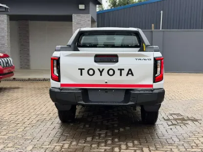 Picture of Toyota Hilux 2026