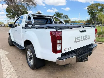 Picture of Isuzu KB300 2018