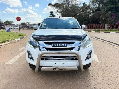 Picture of Isuzu KB300 2018