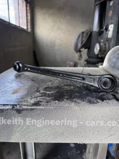 Picture of Lateral arm bushes remoulding