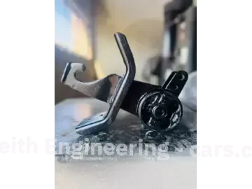 Picture of Engine and gearbox mounting remouding
