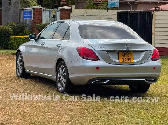 Picture of Mercedes Benz C-Class 2017