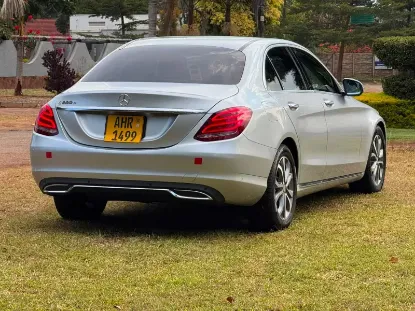 Picture of Mercedes Benz C-Class 2017