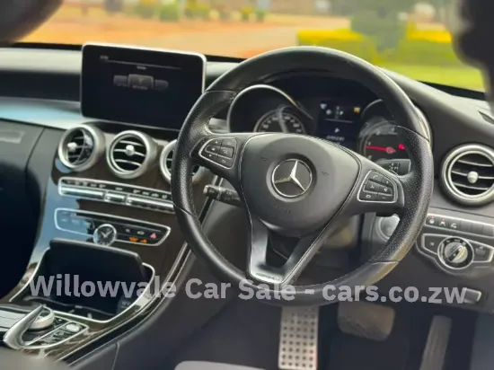 Picture of Mercedes Benz C-Class 2017
