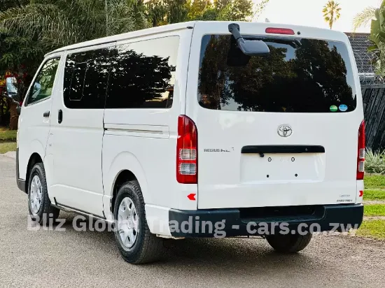 Picture of Toyota Hiace 2018