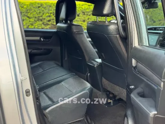 Picture of Toyota Hilux 2023