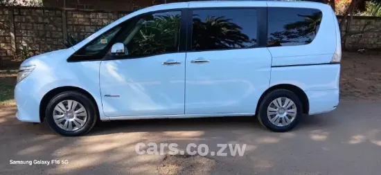 Picture of Nissan Serena 2016