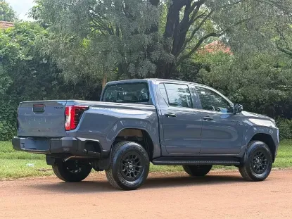 Picture of Toyota Hilux 2026