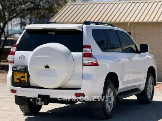 Picture of Toyota Prado 2015
