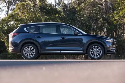 Picture of Six / Seven seater Mazda CX-8 for hire!