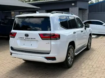 Picture of Toyota Land Cruiser 2024
