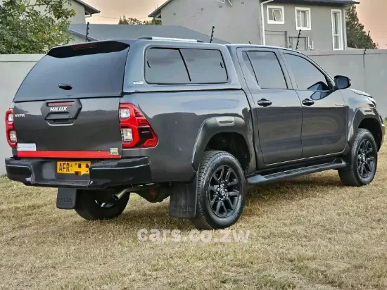 Picture of Toyota Hilux 2021