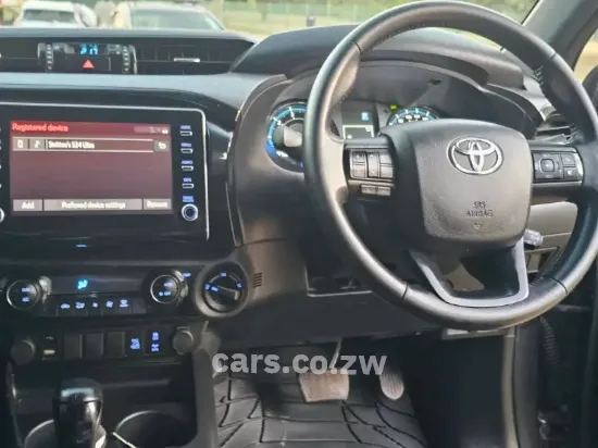 Picture of Toyota Hilux 2021