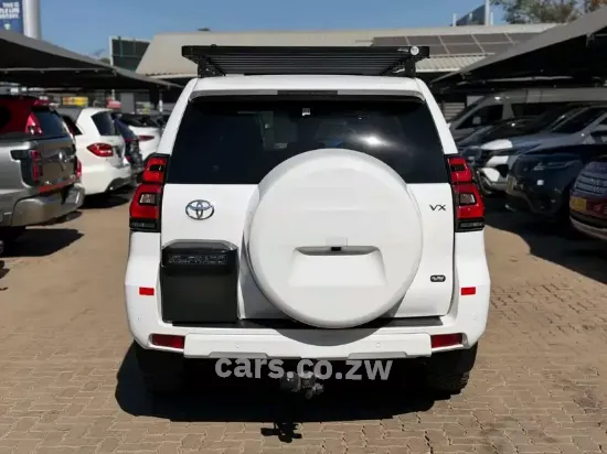 Picture of Toyota Prado 2018