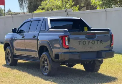 Picture of Toyota Hilux 2026