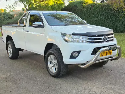 Picture of Toyota Hilux 2017