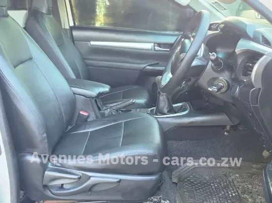 Picture of Toyota Hilux 2017