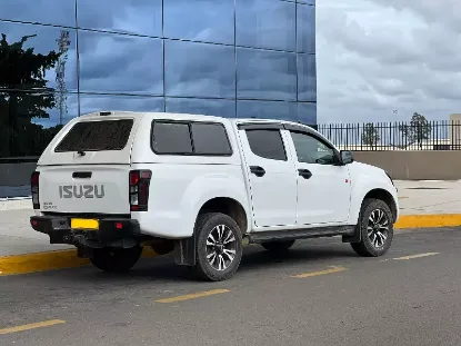 Picture of Isuzu Dmax Manual