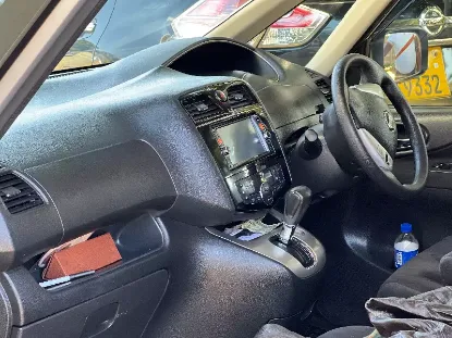 Picture of Nissan Serena 7 Seater