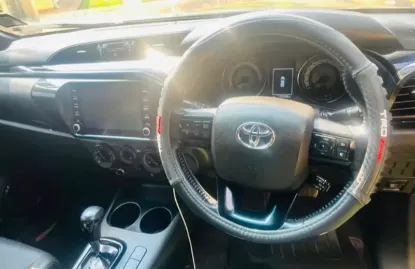Picture of Toyota Hilux 2020