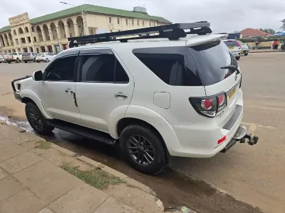 Picture of Toyota Fortuner 2015