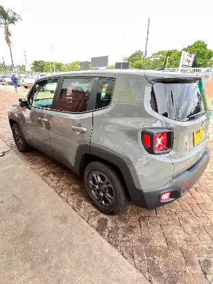 Picture of Jeep Renegade 2024