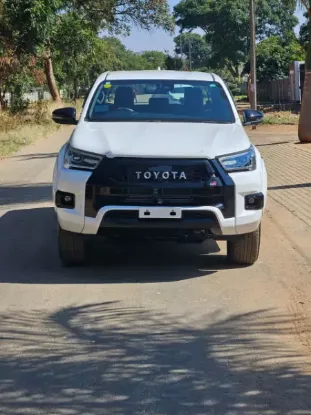 Picture of Toyota Hilux 2023