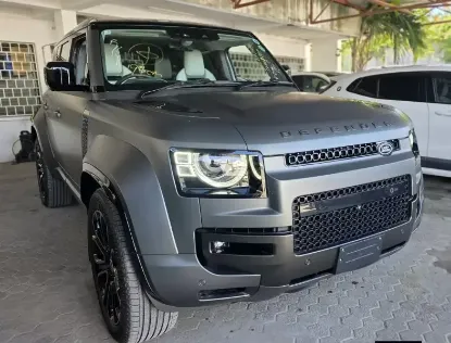 Picture of Land Rover Defender 2025