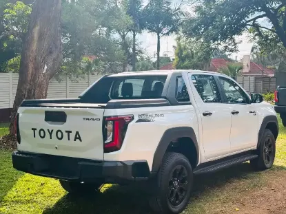 Picture of Toyota Hilux 2026